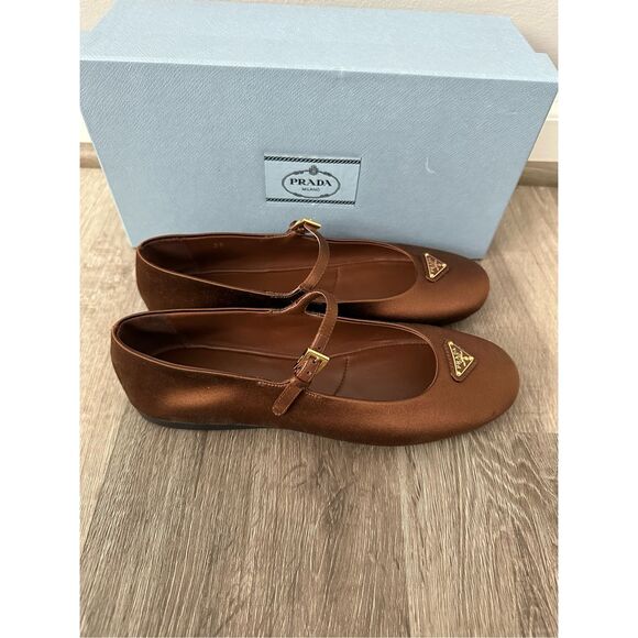 PRADA SATIN BALLERINAS SIZE 38 (8) $1050 - Picture 8 of 14